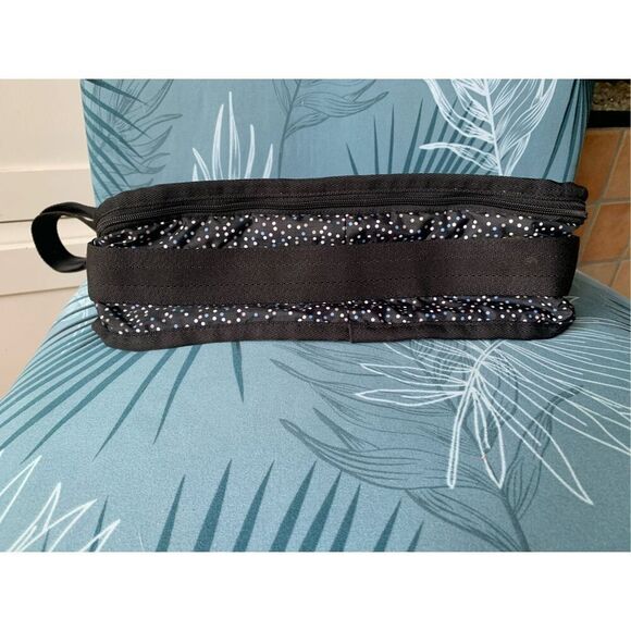 LeSportsac Deluxe Everyday black POLKA DOT EXPANDABLE Crossbody Shoulder Bag Pur - Picture 6 of 8